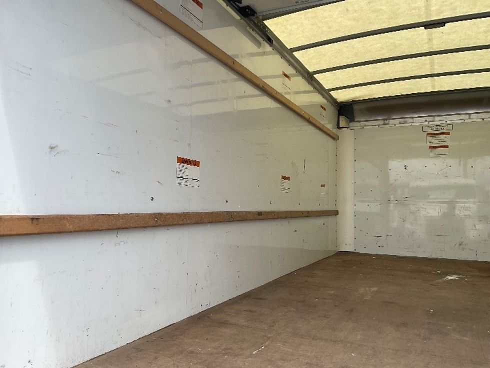 Light Duty Box Truck-Light and Medium Duty Trucks-GMC-2022-Savana G33903-El Paso-TX-33,683\n\t\tmiles-$ 43,250 - Image 11