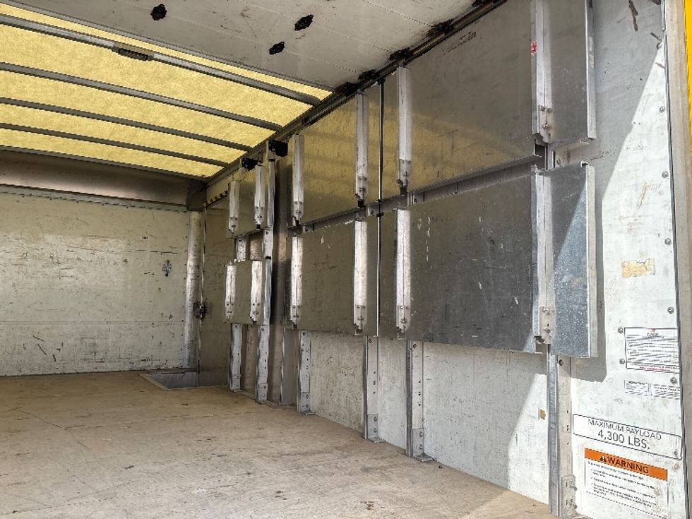 Light Duty Box Truck-Light and Medium Duty Trucks-GMC-2022-Savana G33903-El Paso-TX-57,842\n\t\tmiles-$ 37,250 - Image 11