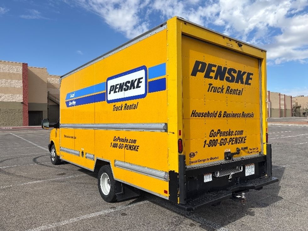 Light Duty Box Truck-Light and Medium Duty Trucks-GMC-2022-Savana G33903-El Paso-TX-57,842\n\t\tmiles-$ 37,250 - Image 6