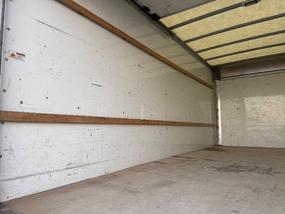 Light Duty Box Truck-Light and Medium Duty Trucks-GMC-2022-Savana G33903-El Paso-TX-91,121\n\t\tmiles-$ 34,250 - Image 10