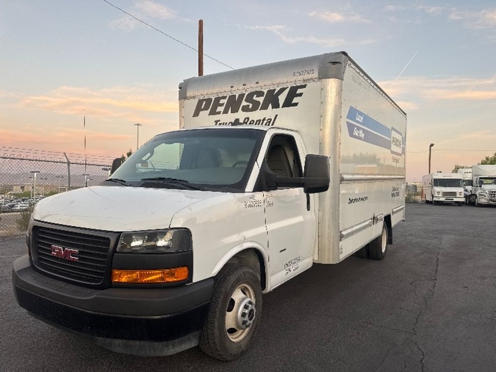 Light Duty Box Truck-Light and Medium Duty Trucks-GMC-2022-Savana G33903-El Paso-TX-91,121\n\t\tmiles-$ 34,250 - Image 3