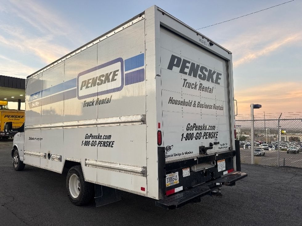 Light Duty Box Truck-Light and Medium Duty Trucks-GMC-2022-Savana G33903-El Paso-TX-91,121\n\t\tmiles-$ 34,250 - Image 5