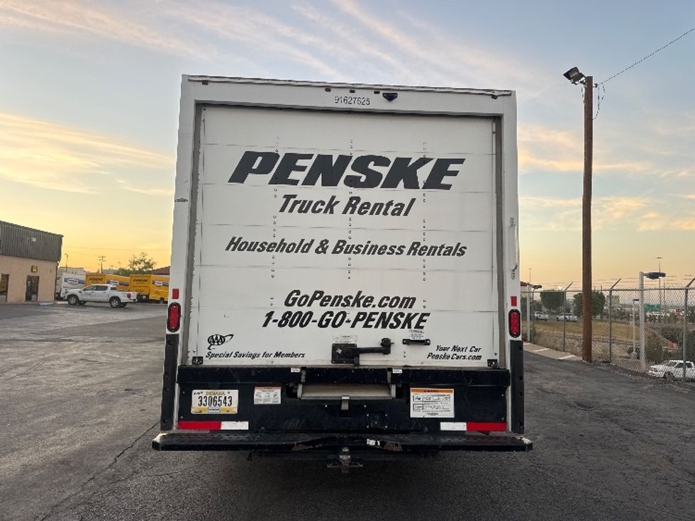Light Duty Box Truck-Light and Medium Duty Trucks-GMC-2022-Savana G33903-El Paso-TX-91,121\n\t\tmiles-$ 34,250 - Image 6