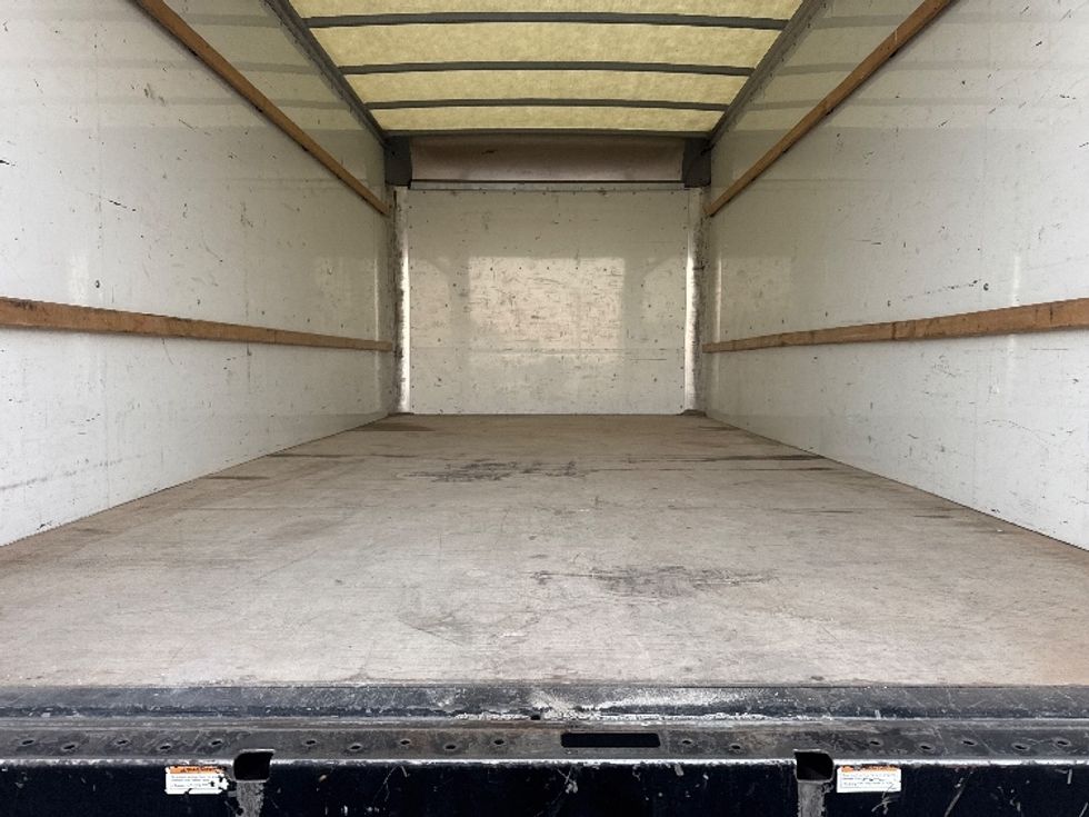 Light Duty Box Truck-Light and Medium Duty Trucks-GMC-2022-Savana G33903-El Paso-TX-91,121\n\t\tmiles-$ 34,250 - Image 9
