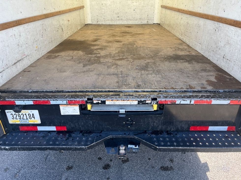 Light Duty Box Truck-Light and Medium Duty Trucks-GMC-2022-Savana G33903-El Paso-TX-94,930\n\t\tmiles-$ 30,500 - Image 10