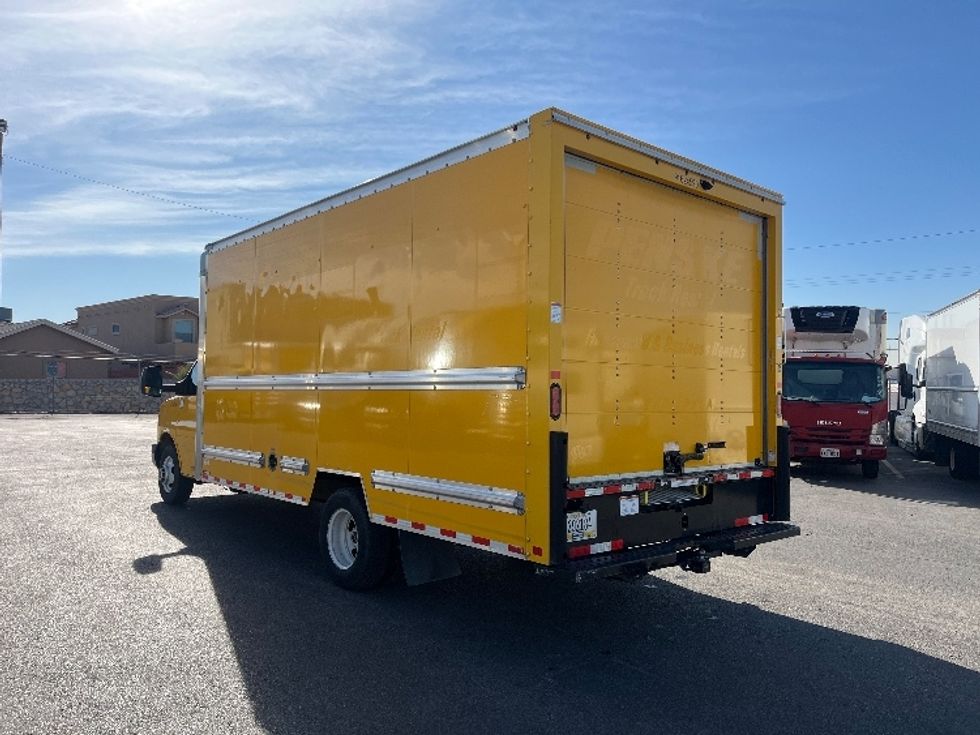 Light Duty Box Truck-Light and Medium Duty Trucks-GMC-2022-Savana G33903-El Paso-TX-94,930\n\t\tmiles-$ 30,500 - Image 6