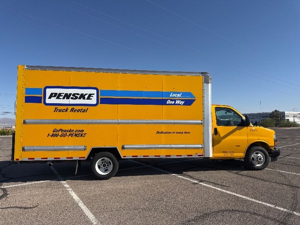 Light Duty Box Truck-Light and Medium Duty Trucks-GMC-2022-Savana G33903-El Paso-TX-95,018\n\t\tmiles-$ 29,500 - Image 13