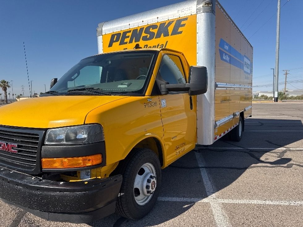 Light Duty Box Truck-Light and Medium Duty Trucks-GMC-2022-Savana G33903-El Paso-TX-95,018\n\t\tmiles-$ 29,500 - Image 3