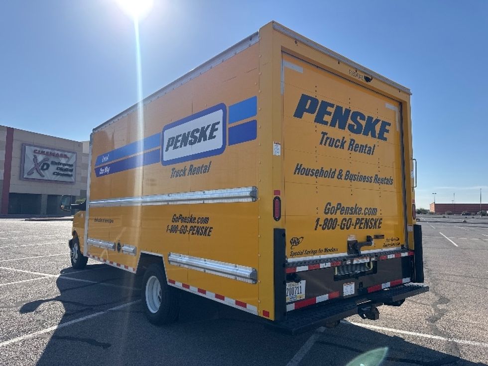 Light Duty Box Truck-Light and Medium Duty Trucks-GMC-2022-Savana G33903-El Paso-TX-95,018\n\t\tmiles-$ 29,500 - Image 5