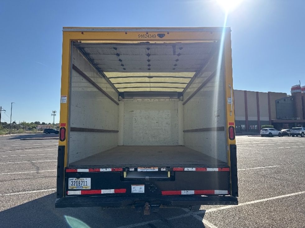 Light Duty Box Truck-Light and Medium Duty Trucks-GMC-2022-Savana G33903-El Paso-TX-95,018\n\t\tmiles-$ 29,500 - Image 7