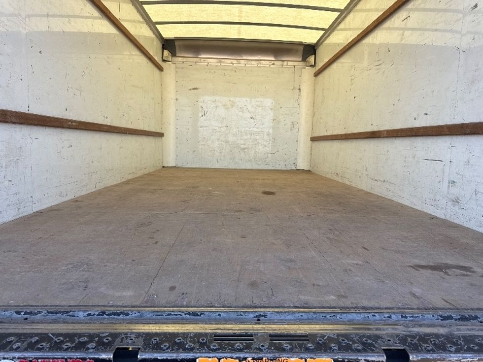 Light Duty Box Truck-Light and Medium Duty Trucks-GMC-2022-Savana G33903-El Paso-TX-95,018\n\t\tmiles-$ 29,500 - Image 9