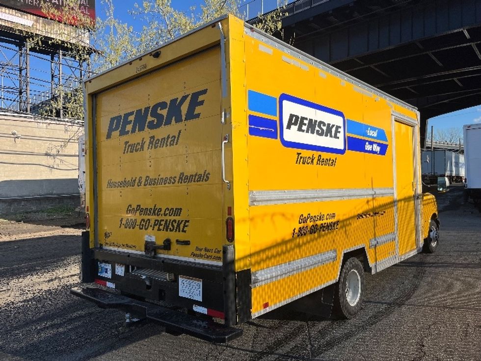 Light Duty Box Truck-Light and Medium Duty Trucks-GMC-2022-Savana G33903-Elmsford-NY-42,906\n\t\tmiles-$ 36,250 - Image 11