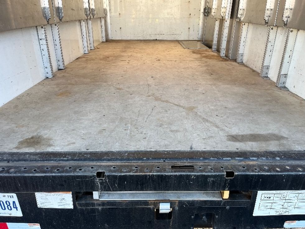 Light Duty Box Truck-Light and Medium Duty Trucks-GMC-2022-Savana G33903-Elmsford-NY-42,906\n\t\tmiles-$ 36,250 - Image 8