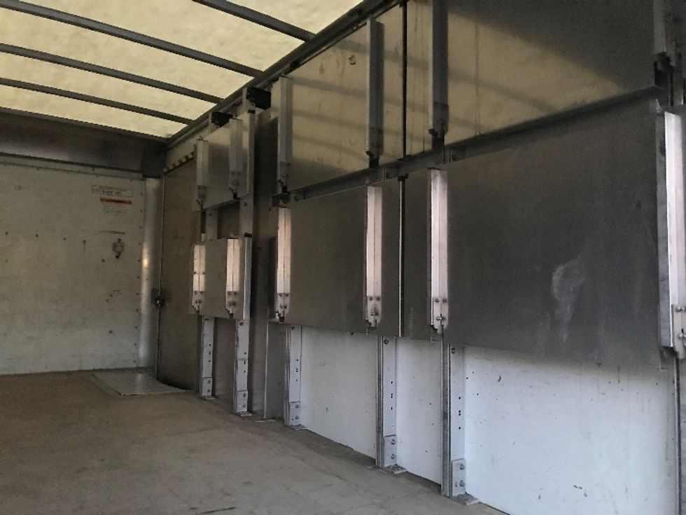 Light Duty Box Truck-Light and Medium Duty Trucks-GMC-2022-Savana G33903-Everett-WA-36,512\n\t\tmiles-$ 48,500 - Image 11