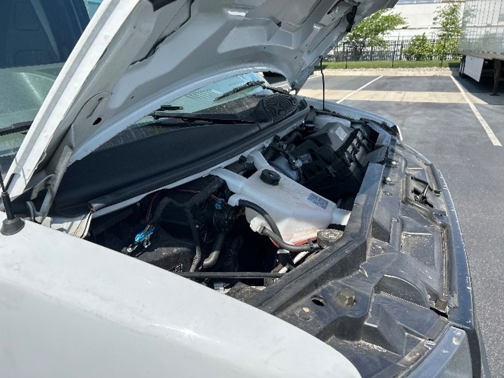 Light Duty Box Truck-Light and Medium Duty Trucks-GMC-2022-Savana G33903-Fairfax-VA-22,095\n\t\tmiles-$ 42,250 - Image 23