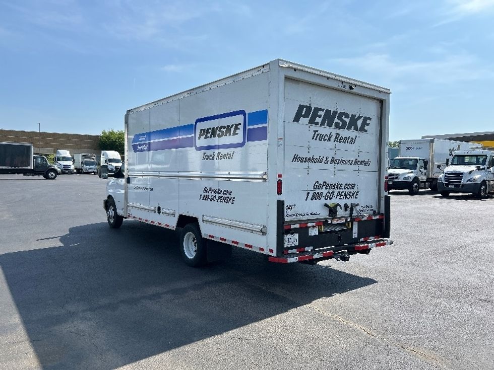 Light Duty Box Truck-Light and Medium Duty Trucks-GMC-2022-Savana G33903-Fairfax-VA-22,095\n\t\tmiles-$ 42,250 - Image 6