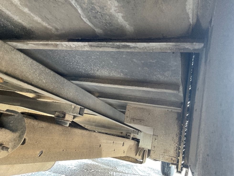 Light Duty Box Truck-Light and Medium Duty Trucks-GMC-2022-Savana G33903-Flint-MI-36,162\n\t\tmiles-$ 47,500 - Image 13