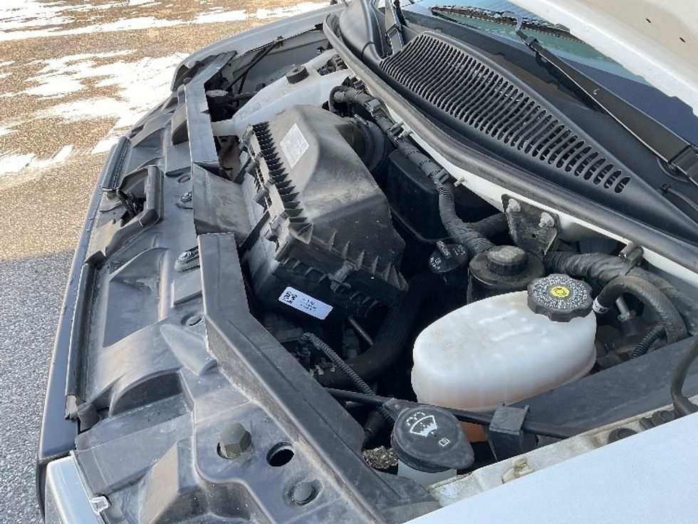 Light Duty Box Truck-Light and Medium Duty Trucks-GMC-2022-Savana G33903-Flint-MI-36,162\n\t\tmiles-$ 47,500 - Image 23