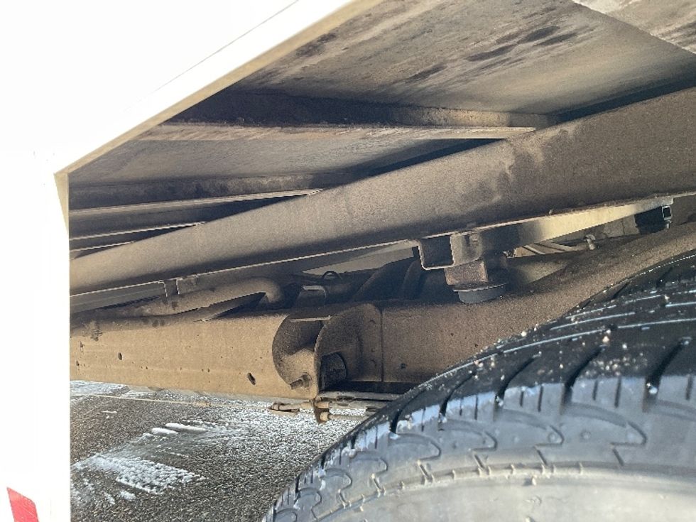 Light Duty Box Truck-Light and Medium Duty Trucks-GMC-2022-Savana G33903-Flint-MI-36,162\n\t\tmiles-$ 47,500 - Image 5