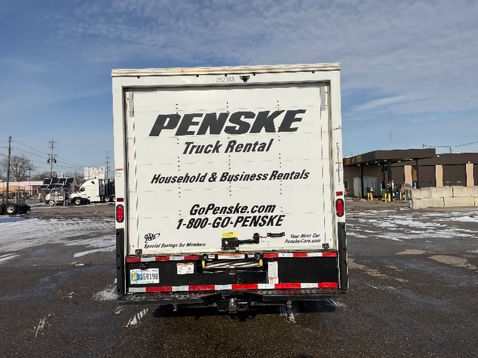 Light Duty Box Truck-Light and Medium Duty Trucks-GMC-2022-Savana G33903-Flint-MI-36,162\n\t\tmiles-$ 47,500 - Image 7