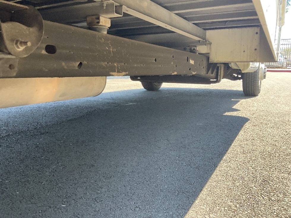 Light Duty Box Truck-Light and Medium Duty Trucks-GMC-2022-Savana G33903-Fontana-CA-101,906\n\t\tmiles-$ 32,500 - Image 14