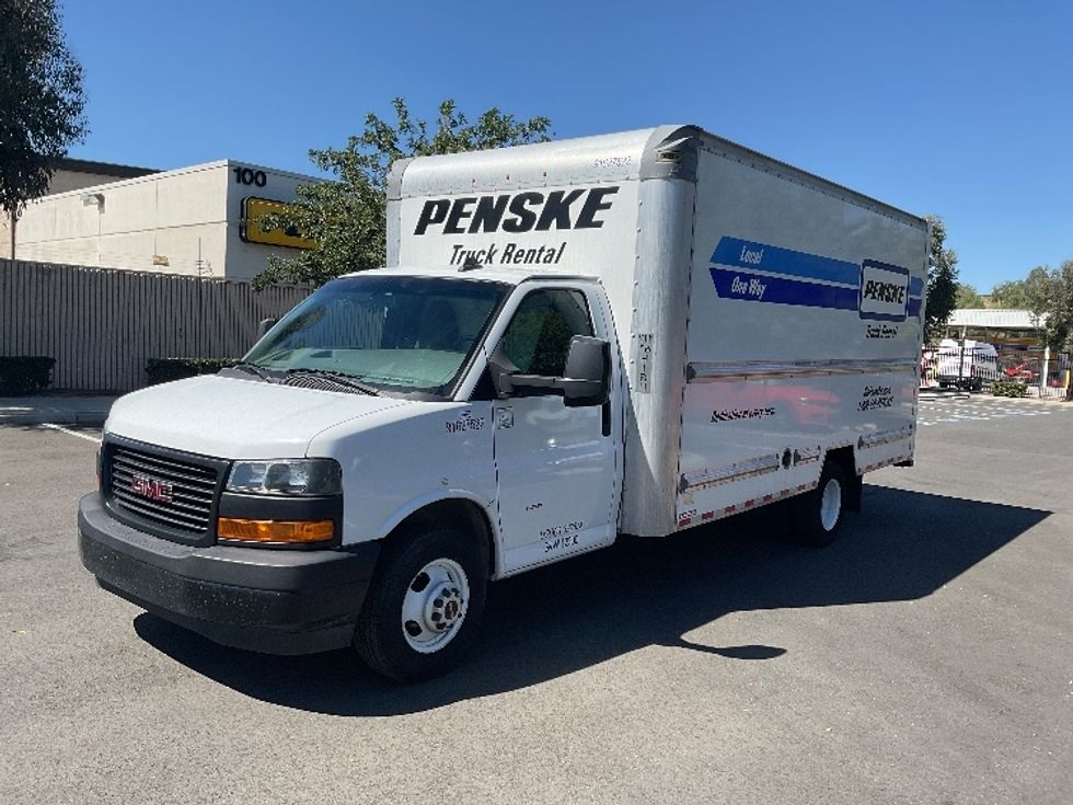 Light Duty Box Truck-Light and Medium Duty Trucks-GMC-2022-Savana G33903-Fontana-CA-101,906\n\t\tmiles-$ 32,500 - Image 3