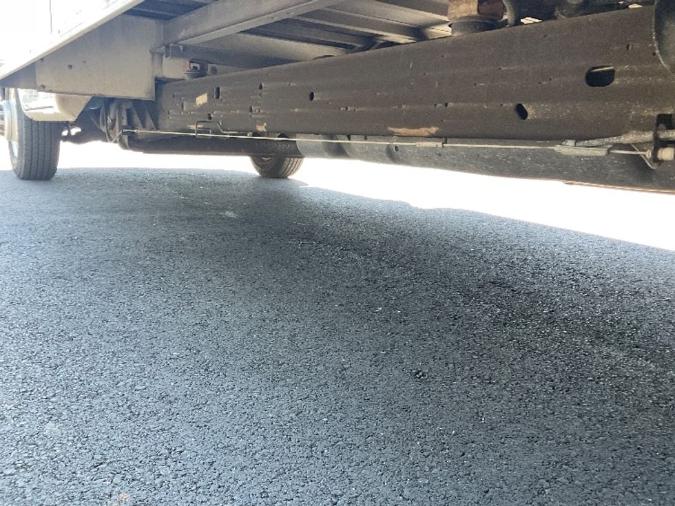 Light Duty Box Truck-Light and Medium Duty Trucks-GMC-2022-Savana G33903-Fontana-CA-101,906\n\t\tmiles-$ 32,500 - Image 5