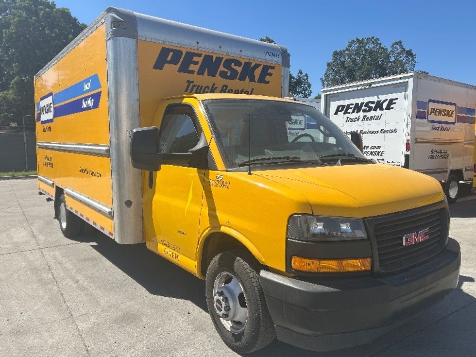 Light Duty Box Truck-Light and Medium Duty Trucks-GMC-2022-Savana G33903-Fontana-CA-104,635\n\t\tmiles-$ 28,250 - Image 1