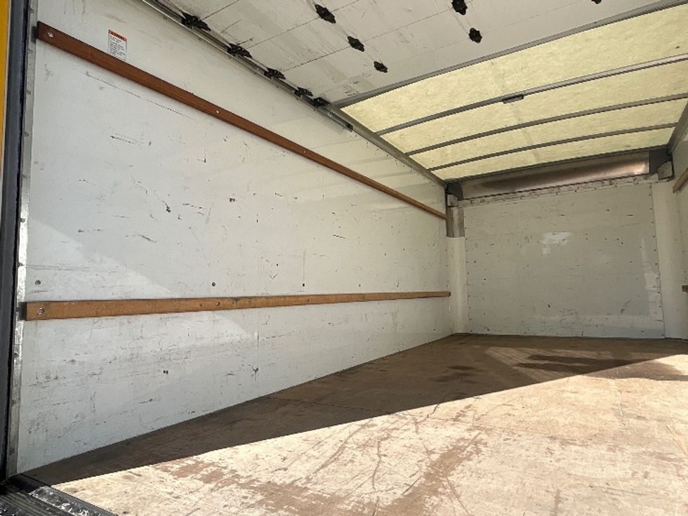 Light Duty Box Truck-Light and Medium Duty Trucks-GMC-2022-Savana G33903-Fontana-CA-108,426\n\t\tmiles-$ 28,250 - Image 11