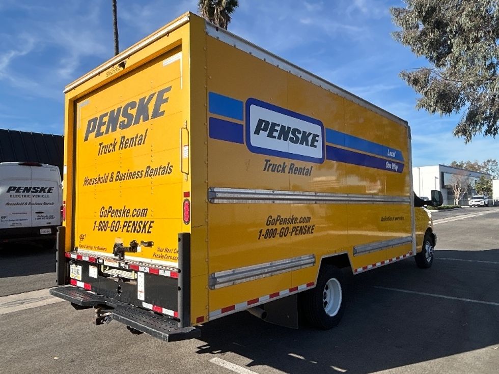 Light Duty Box Truck-Light and Medium Duty Trucks-GMC-2022-Savana G33903-Fontana-CA-108,426\n\t\tmiles-$ 28,250 - Image 13