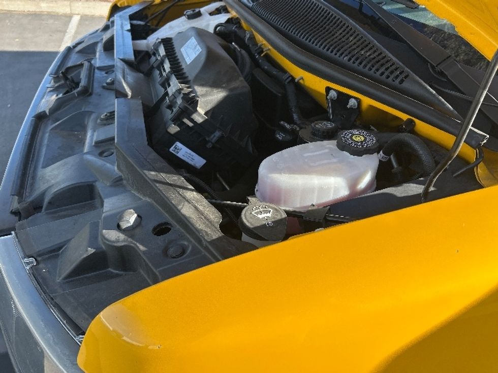 Light Duty Box Truck-Light and Medium Duty Trucks-GMC-2022-Savana G33903-Fontana-CA-108,426\n\t\tmiles-$ 28,250 - Image 24