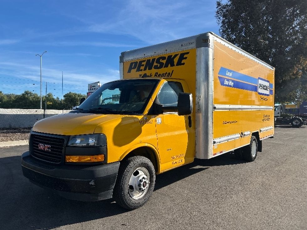 Light Duty Box Truck-Light and Medium Duty Trucks-GMC-2022-Savana G33903-Fontana-CA-108,426\n\t\tmiles-$ 28,250 - Image 3