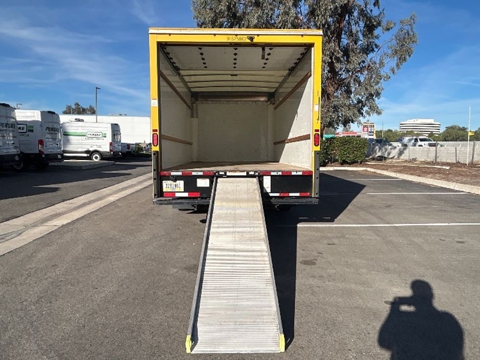 Light Duty Box Truck-Light and Medium Duty Trucks-GMC-2022-Savana G33903-Fontana-CA-108,426\n\t\tmiles-$ 28,250 - Image 9