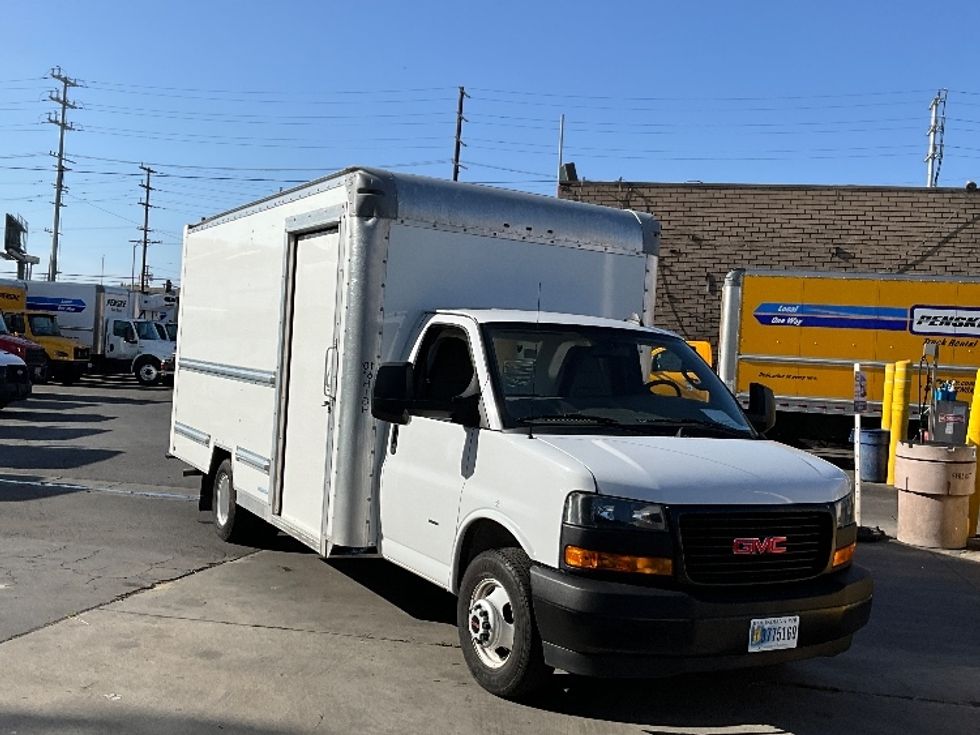 Light Duty Box Truck-Light and Medium Duty Trucks-GMC-2022-Savana G33903-Fontana-CA-18,218\n\t\tmiles-$ 47,500 - Image 1