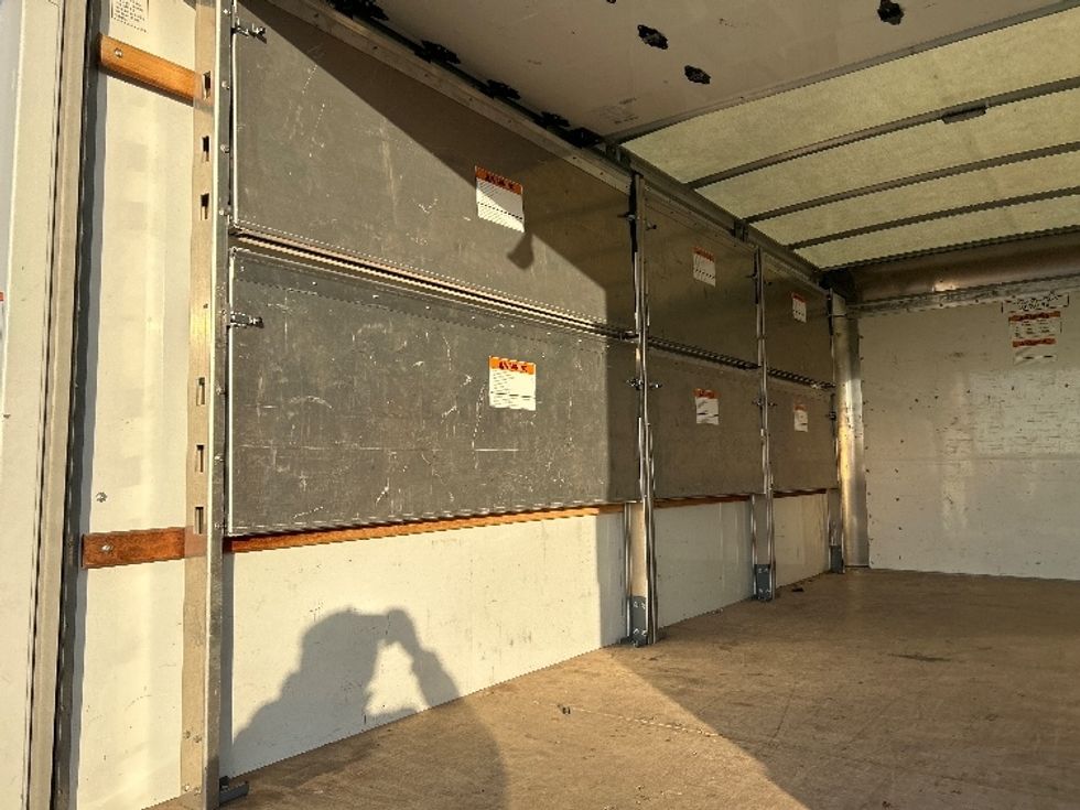 Light Duty Box Truck-Light and Medium Duty Trucks-GMC-2022-Savana G33903-Fontana-CA-22,807\n\t\tmiles-$ 53,500 - Image 11