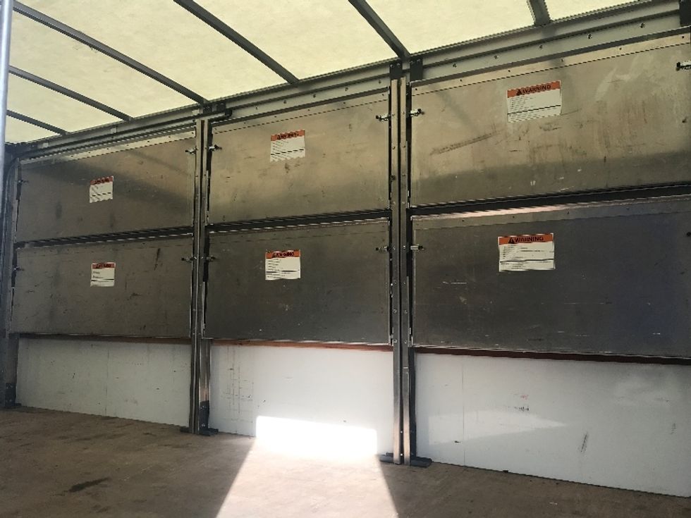 Light Duty Box Truck-Light and Medium Duty Trucks-GMC-2022-Savana G33903-Fontana-CA-22,807\n\t\tmiles-$ 53,500 - Image 26