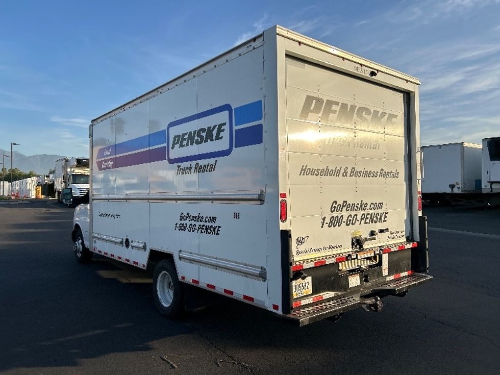 Light Duty Box Truck-Light and Medium Duty Trucks-GMC-2022-Savana G33903-Fontana-CA-22,807\n\t\tmiles-$ 53,500 - Image 6