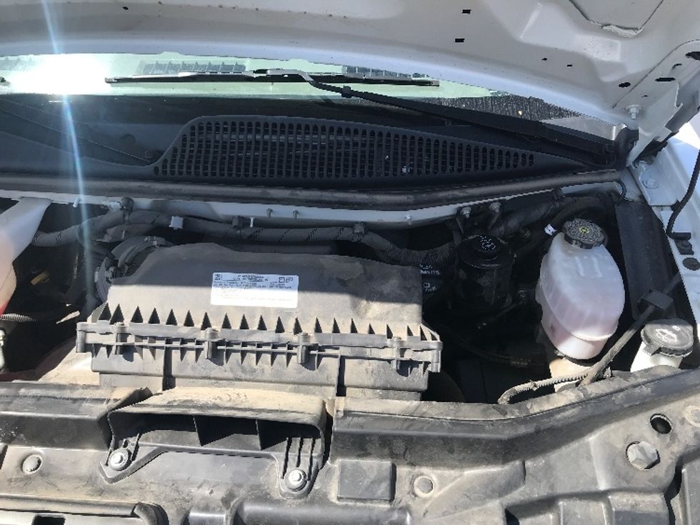 Light Duty Box Truck-Light and Medium Duty Trucks-GMC-2022-Savana G33903-Fontana-CA-30,617\n\t\tmiles-$ 47,000 - Image 23