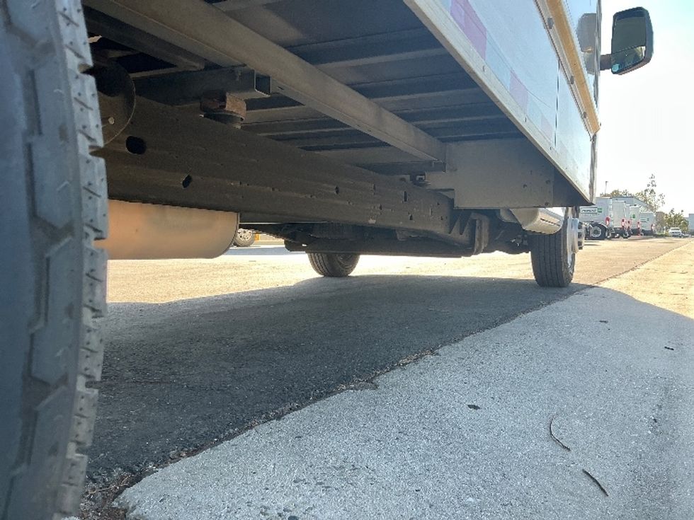 Light Duty Box Truck-Light and Medium Duty Trucks-GMC-2022-Savana G33903-Fontana-CA-88,961\n\t\tmiles-$ 34,000 - Image 14