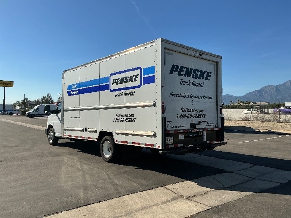 Light Duty Box Truck-Light and Medium Duty Trucks-GMC-2022-Savana G33903-Fontana-CA-88,961\n\t\tmiles-$ 34,000 - Image 6