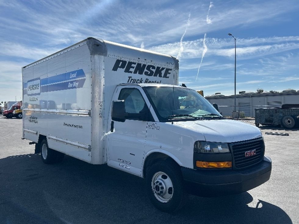 Light Duty Box Truck-Light and Medium Duty Trucks-GMC-2022-Savana G33903-Fontana-CA-90,812\n\t\tmiles-$ 34,250 - Image 1