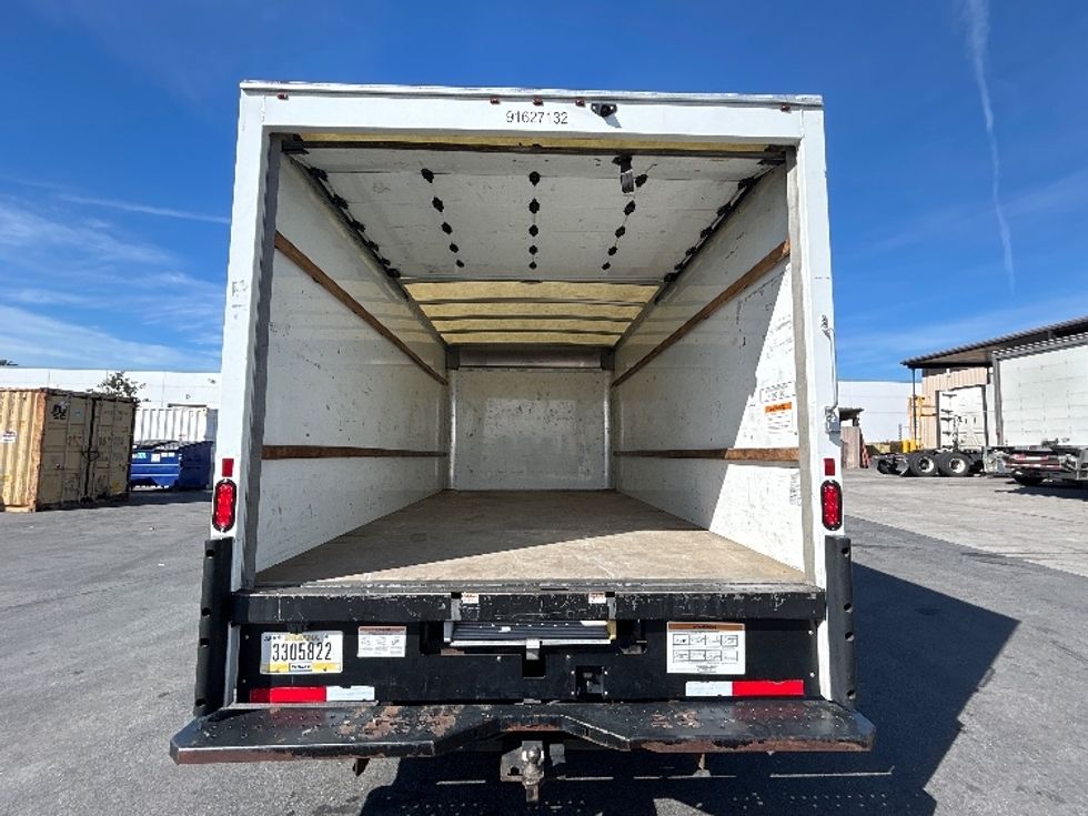 Light Duty Box Truck-Light and Medium Duty Trucks-GMC-2022-Savana G33903-Fontana-CA-90,812\n\t\tmiles-$ 34,250 - Image 8