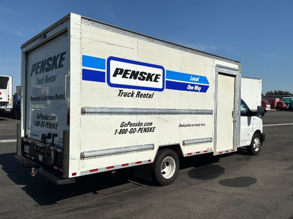 Light Duty Box Truck-Light and Medium Duty Trucks-GMC-2022-Savana G33903-Fontana-CA-92,858\n\t\tmiles-$ 35,250 - Image 13