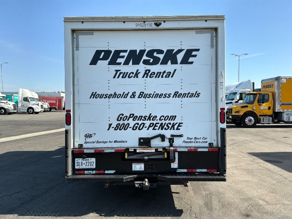 Light Duty Box Truck-Light and Medium Duty Trucks-GMC-2022-Savana G33903-Fontana-CA-92,858\n\t\tmiles-$ 35,250 - Image 7