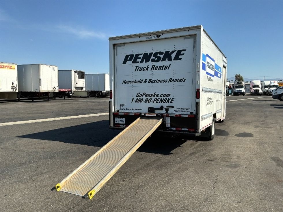 Light Duty Box Truck-Light and Medium Duty Trucks-GMC-2022-Savana G33903-Fontana-CA-92,858\n\t\tmiles-$ 35,250 - Image 9