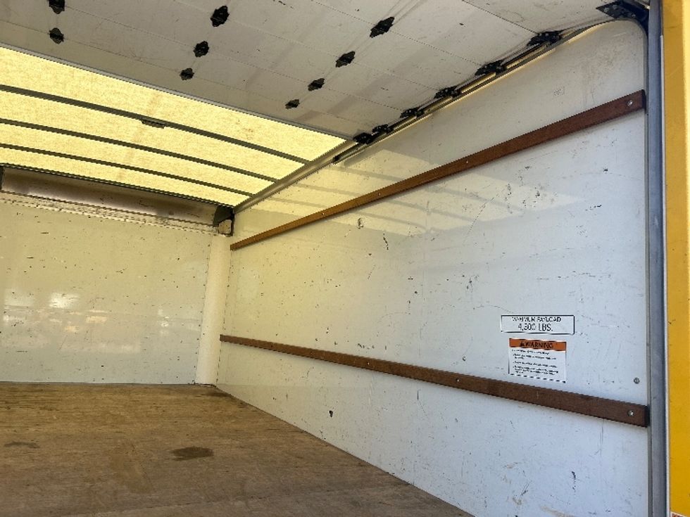 Light Duty Box Truck-Light and Medium Duty Trucks-GMC-2022-Savana G33903-Fontana-CA-96,518\n\t\tmiles-$ 30,000 - Image 12