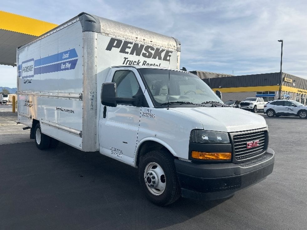 Light Duty Box Truck-Light and Medium Duty Trucks-GMC-2022-Savana G33903-Fontana-CA-98,667\n\t\tmiles-$ 31,750 - Image 1