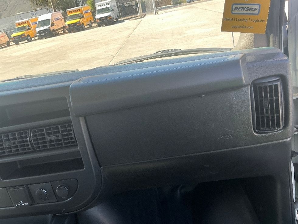 Light Duty Box Truck-Light and Medium Duty Trucks-GMC-2022-Savana G33903-Fontana-CA-99,976\n\t\tmiles-$ 33,250 - Image 21