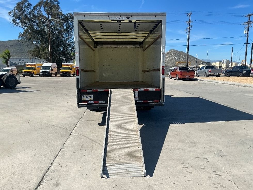 Light Duty Box Truck-Light and Medium Duty Trucks-GMC-2022-Savana G33903-Fontana-CA-99,976\n\t\tmiles-$ 33,250 - Image 9
