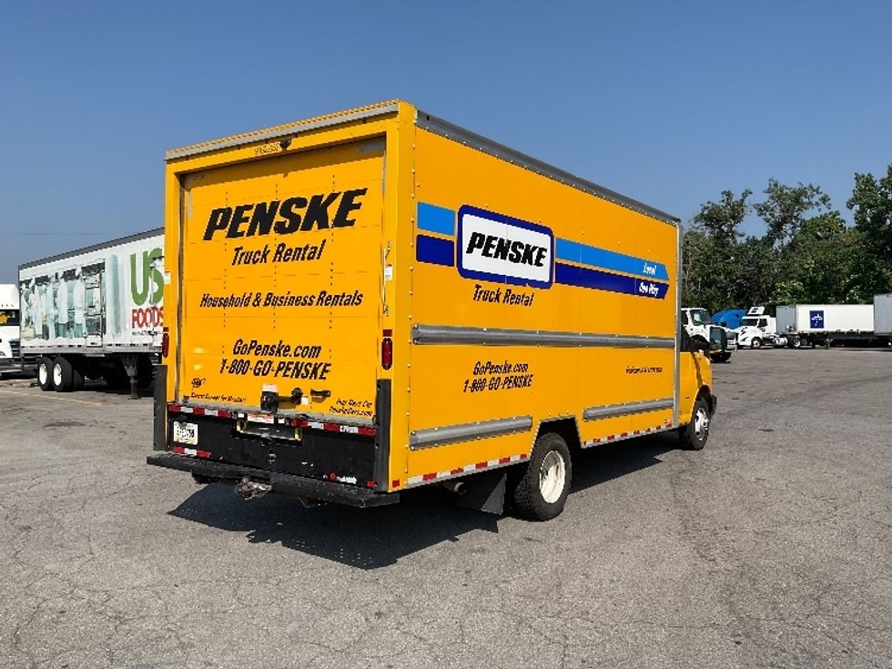 Light Duty Box Truck-Light and Medium Duty Trucks-GMC-2022-Savana G33903-Fort Wayne-IN-100,361\n\t\tmiles-$ 25,500 - Image 13